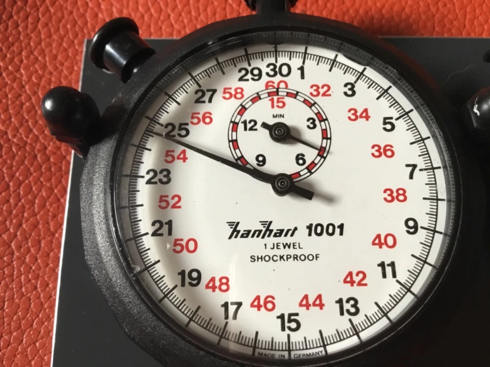 PAIRE DE CHRONOMETRES HANHART AVEC RATTRAPANTE POUR COURSES /RALLYES AUTOMOBILES - Photo 3/4
