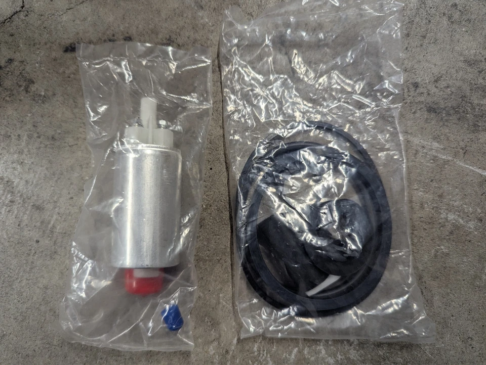 Bomba de combustible eléctrica Delphi CFE0070 para Ford E-150 Econoline/Ford E-350 E Foto 3 de 4