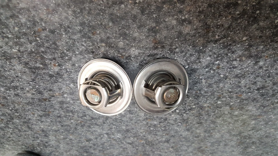 1948 1949 1950 1951 1952 1953 Ford Truck / Ford Pickup V-8 Set of Thermostats - Image 3 of 3