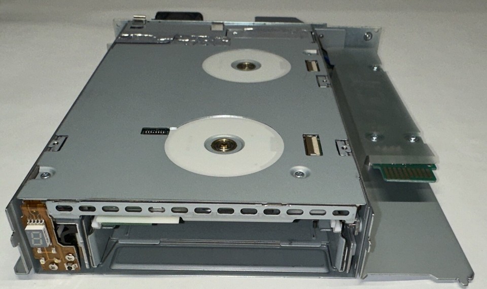 HPE LTO7 Tape Drive Fiber in tray 38L7557 N7P36A Not Working LTO 7