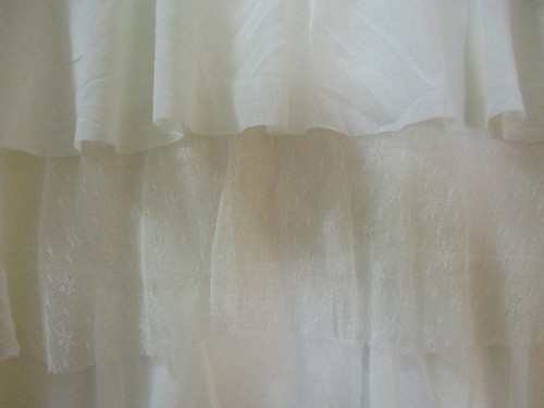 Chico's - Ivory w/tiers of Ruffles Sleeveless Knit Lace Tank Top - Size 3 - Picture 2 of 6
