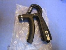 Hand Grip Strength Power Trainer Gripper Strengthener Adjustable Gym Exerciser