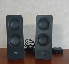 Logitech Z207 Stereo Computer Speakers with Bluetooth, New Without Box