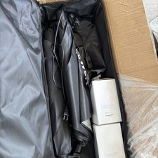 NEEWER NK800D RGB Softbox Kit - 2x26W, CRI93 , App Control Missing Parts