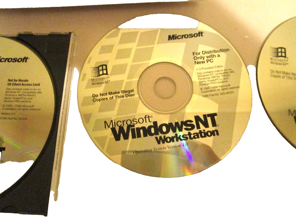 Windows NT 4.0 Server OS Complete With Manuals, SP CD's and Workstation CD - Image 3 of 4