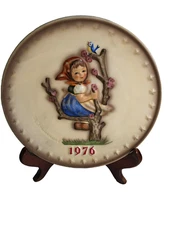 7½” Goebel Hummel 1976 Annual Plate Spring, West Germany, Vintage