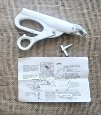 Vintage 1984 Zips Battery Operated Electric Shears Scissors With Instructions