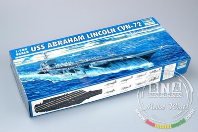 Trumpeter Models 1/700 USS ABRAHAM LINCOLN CVN-72