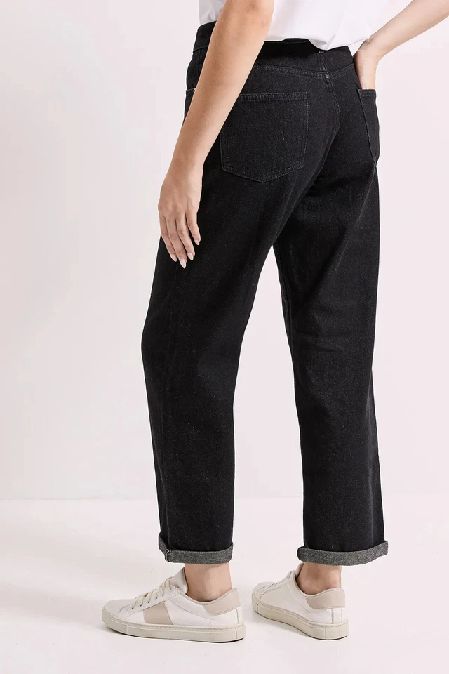 Dorothy Perkins Black Boyfriend Jeans Womens Daywear Jeans - Image 4 of 4