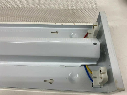 Quorum Lighting 82025-2-6 Flush Mount Ceiling Light, White - Picture 5 of 12