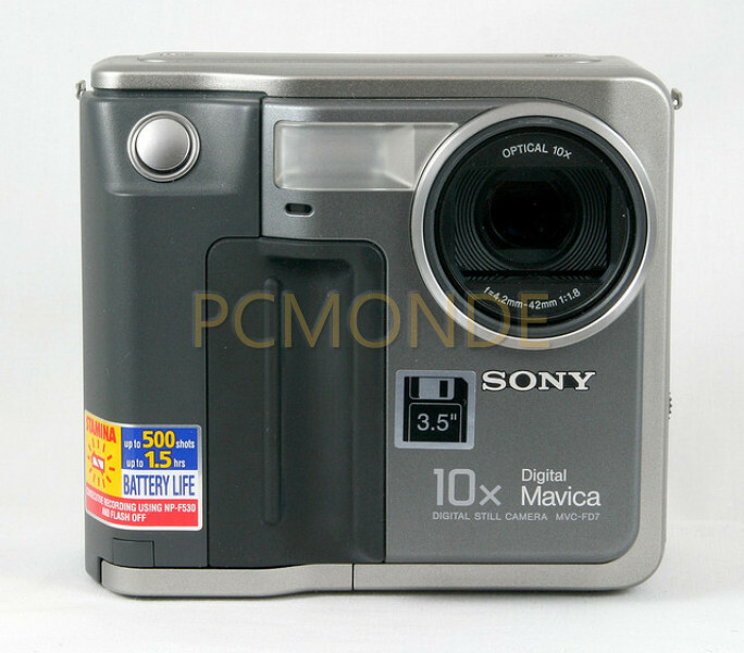 SONY MVC-FD200 ビデオカメラ 美品 a2797 SONY Mavica MVC-FD200 Video Camera & Charger 2MP Floppy Disk