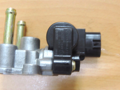 Genuine OEM 06-10 Suzuki Swift Iacv Idle Air Control Valve 18137