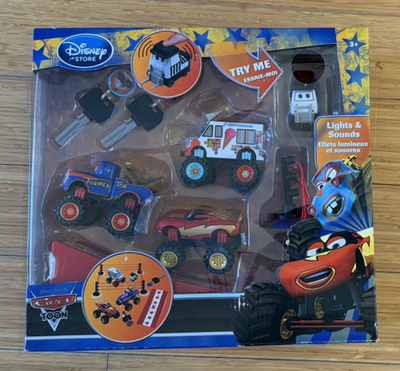 DISNEY STORE Cars Toon Monster Truck Mater Wrestling Figure