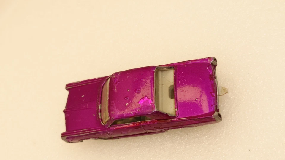 Matchbox Superfast Nº 22 Pontiac GP Sports Cupé Púrpura Usado Sin Caja*Ver desc Foto 4 de 4