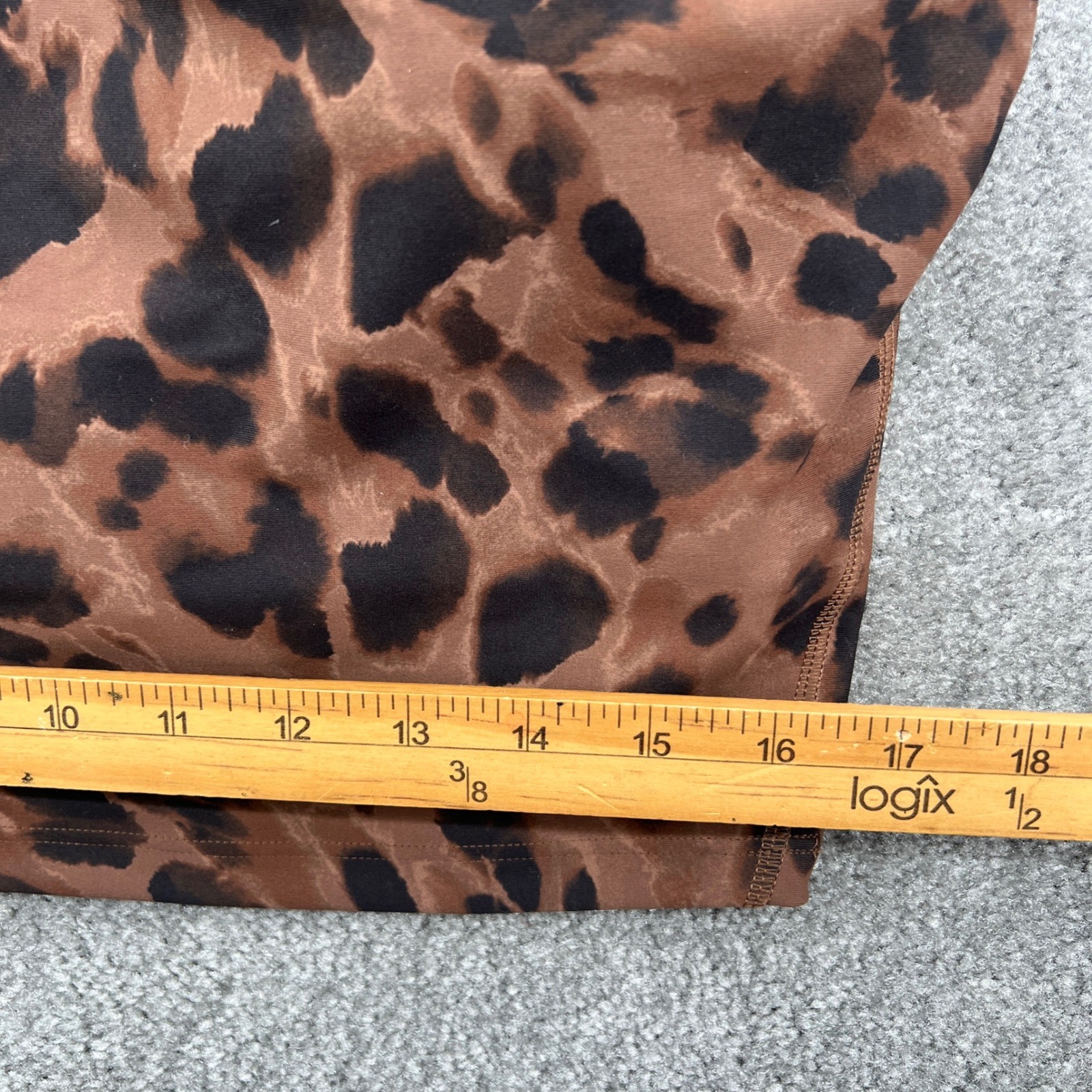 Old Navy Active Powersoft Leopard Print Sports Br… - image 4