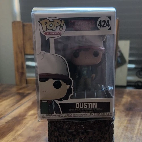 Funko Pop! Vinyl Stranger Things Dustin #424 Television Vinyl Figure