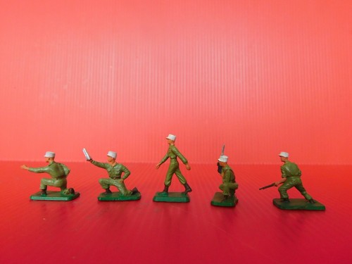 STARLUX / PETITES TAILLES . ARMEE FRANCAISE LOT DE 5 LEGIONNAIRES AU COMBAT - Imagen 2 de 6