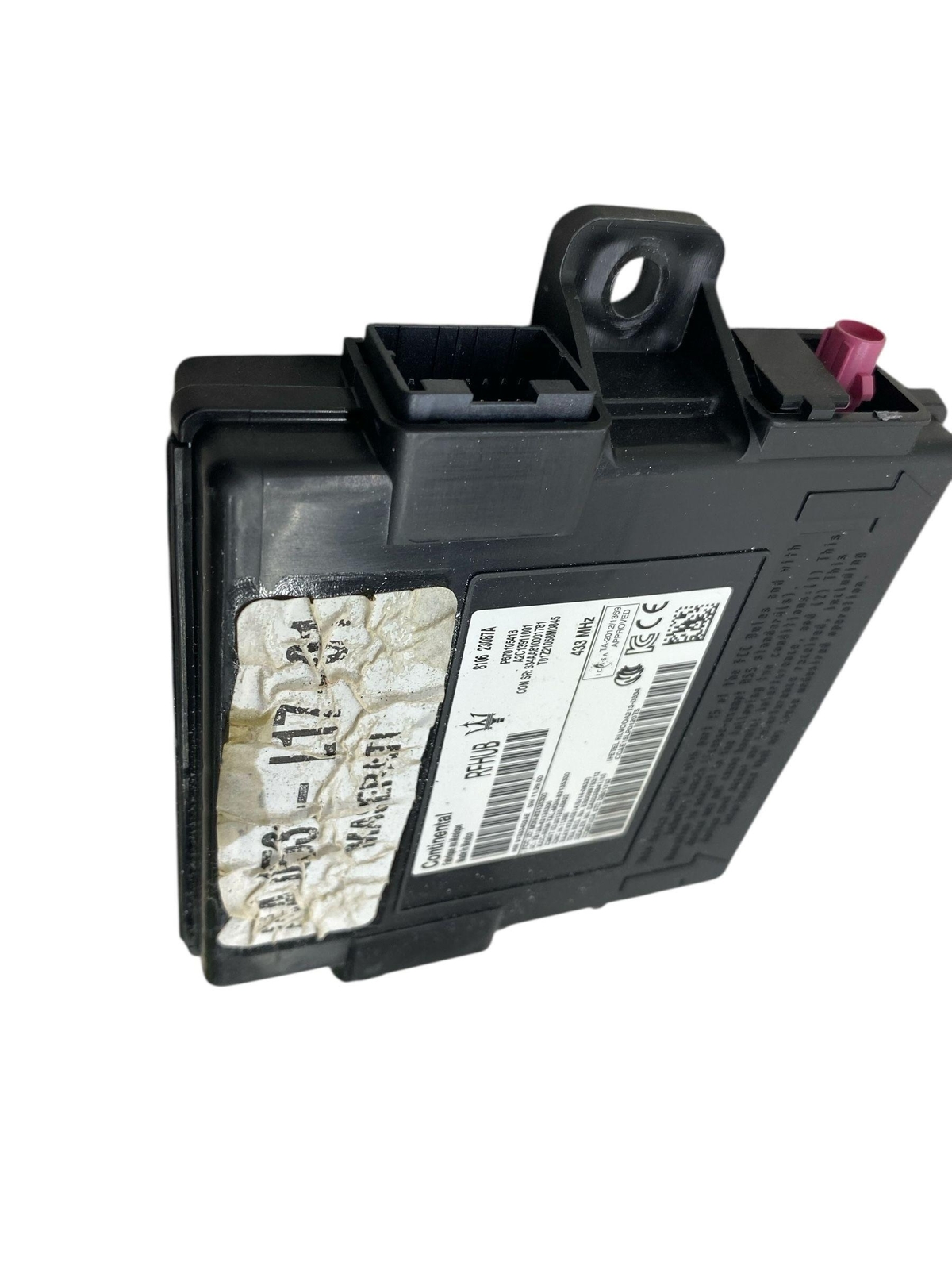 2017-2024 MASERATI LEVANTE KEYLESS PASSIVE ENTRY CONTROL MODULE UNIT 670105418