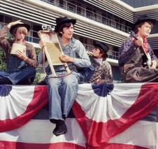 Peter Tork as Peter, Davy Jones as Davy etc on The Monkees 1960s TV Photo 9