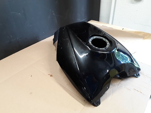 ๐ฅ๐ฅ1999 2000 2001 2002 Buell X1 Lightning FUEL TANK COVER & GAS TANK- RARE!๐ฅ๐ฅ - Picture 2 of 11