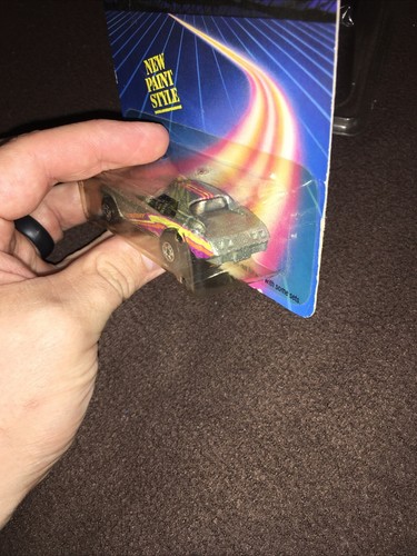 Hot Wheels 1986 #1448 Corvette Stingray, Silver W/Black Interior, Speed Fleet - Picture 4 of 13