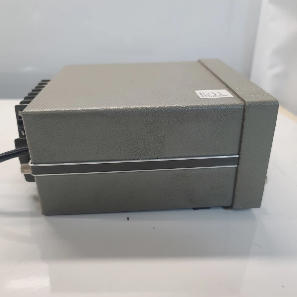 HP / Agilent 6235A Triple Output DC Power Supply , 18VDC, 0.2A, 13.2W **TESTED** - Image 4 of 4