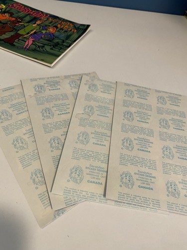 VTG Scooby-Doo Sticker Album 1998 With Stickers Inside and Out - Picture 12 of 14