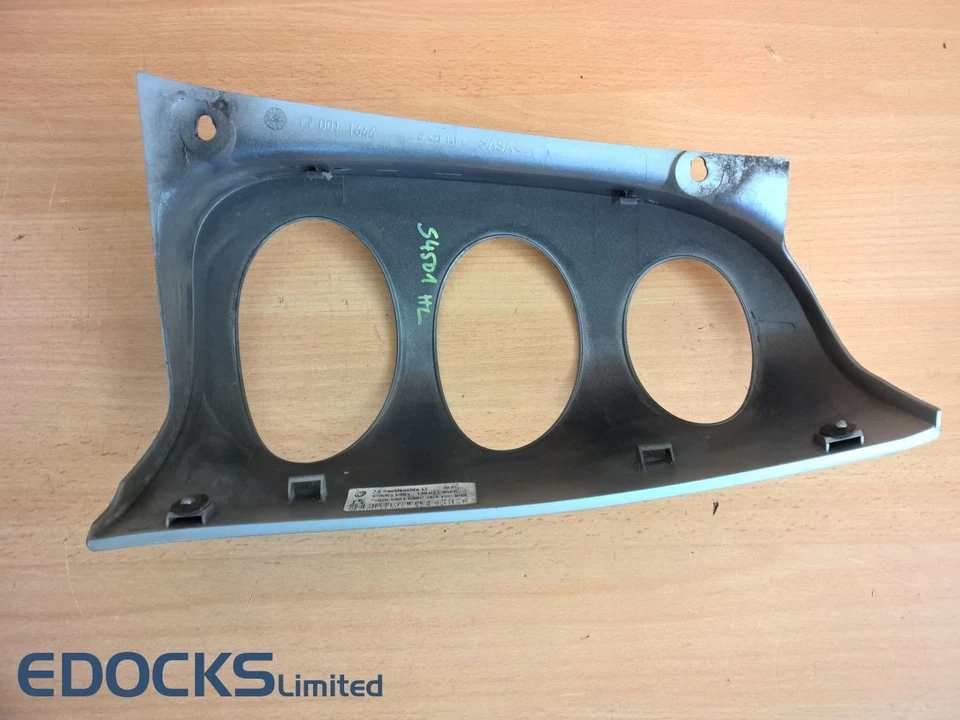 Copertura Apertura Luce Posteriore Sinistra Argento Smart Fortwo 450 Restyling - Immagine 4 di 4