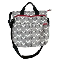 Skip Hop Duo Signature Carry All Travel Diaper Bag Tote with Multipockets Hearts