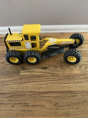 Vintage Tonka Truck Metal Road Grader Tractor Toy Plow 16180 Yellow