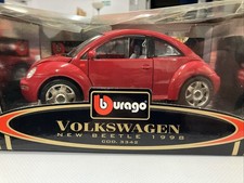 Burago Volkswagen New Beetle 1998 Scale 1/18 Die Cast Metal Model Car