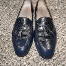 Johnston Murphy Size 9.5 Navy Blue Leather Two Tone Embossed Tassel Loafers