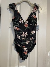 Women's Floral Print Shirred Full Coverage Tummy Control One Piece Swimsuit - S