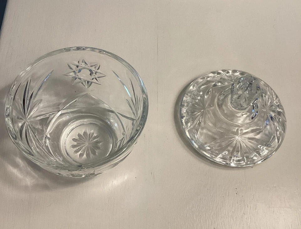 Azúcar, crema y plato Anchor Hocking vintage con tapa de vidrio de corte transparente Foto 3 de 4