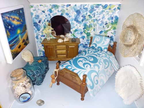 Dollhouse Furniture Lot 1:12 Bedroom Seaside Style - Picture 1 of 11