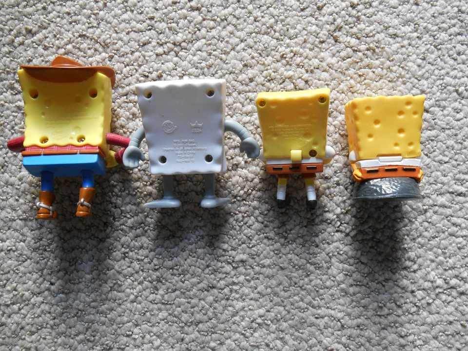 Lot 4 SpongeBob SquarePants Figures - Burger King + unknown dispenser Rare - Image 2 of 4