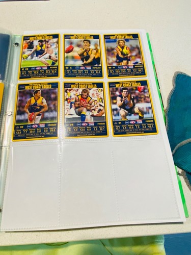 Mix 2008 AFL Teamcoach - Gold & Silver and regular cards with free Album - Picture 8 of 20