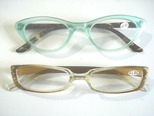 2 READING GLASSES Variety readers Power 1.50 fashion Lady 1 cat eye 1 bling