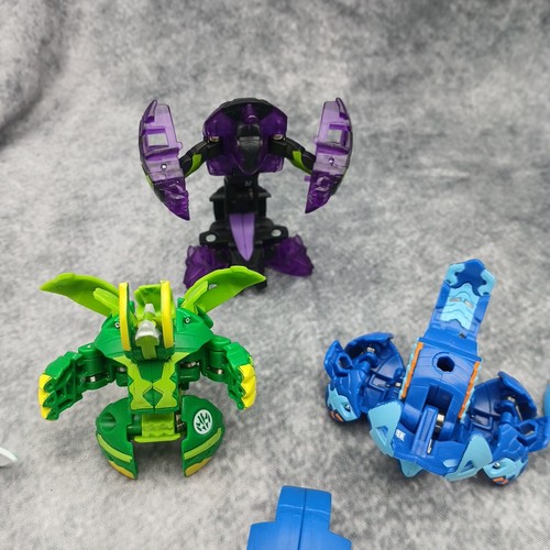 Lot von sieben Bakugan meist Geogan Rising - Bild 5 von 8