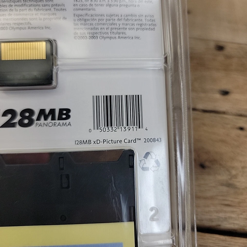 Olympus xD Picture Card 128MB Panorama Memory Card #200043 with Media Wallet - Image 4 of 4
