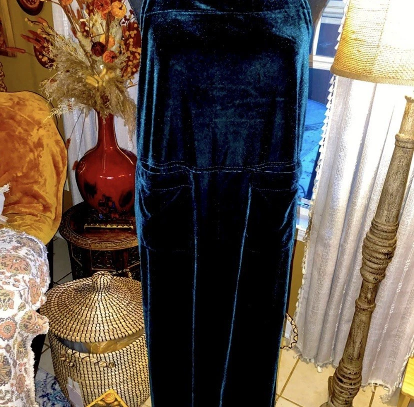 Elegante Mono Terciopelo Verde Años 90 Vestido Estudio FacilidadTalla: 8 Foto 2 de 4