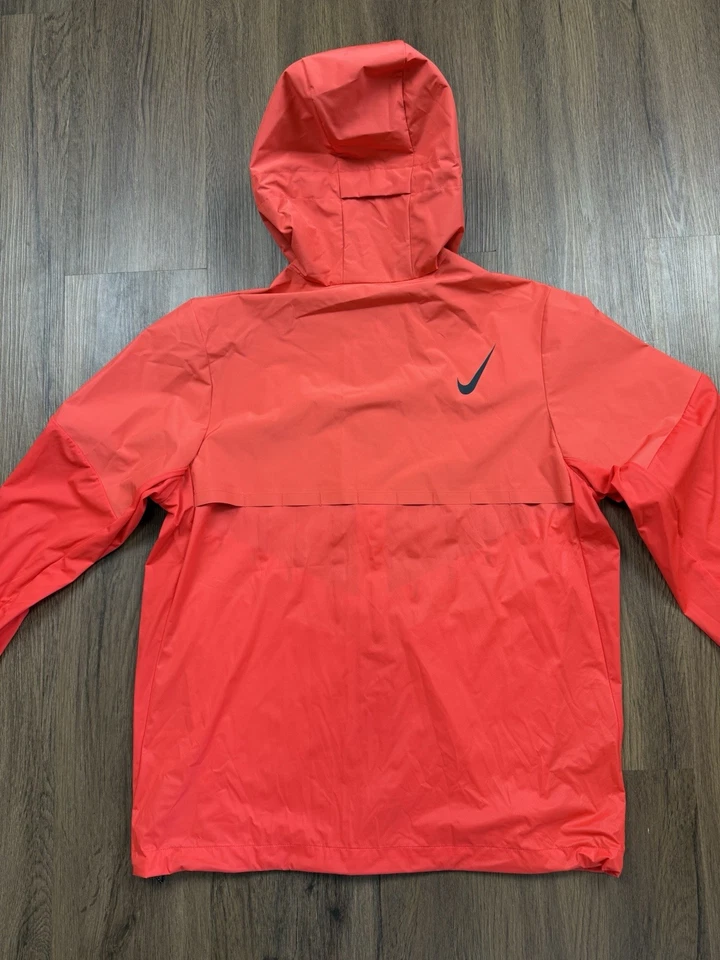Nike Running Aerogami Rain Jacket - Men's Large FZ9039 696 Crimson Red - Image 2 of 4