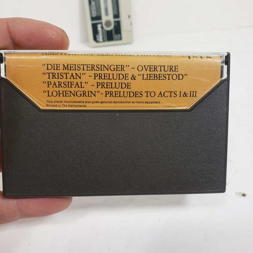 Wagner Preludes Concertgebouw Orchestra Amsterdam/Bernard Haitink Cassette Tape  - Image 3 of 4