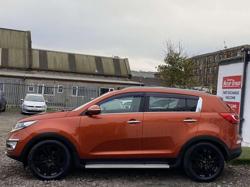 2012 Kia Sportage 1.7 CRDi EcoDynamics 3 2WD Euro 5 (s/s) 5dr ESTATE Diesel Manu - Picture 9 of 20