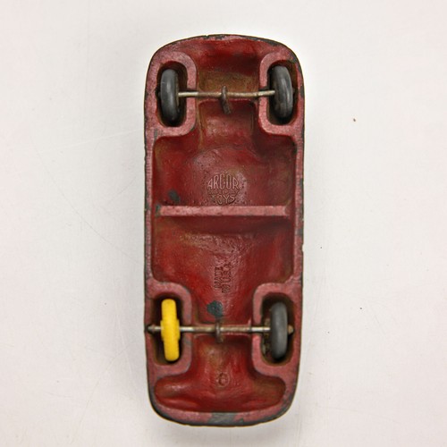 1940s Arcor Toys Futuristic Rubber Sedan Cars Lot of 2 - Picture 4 of 6