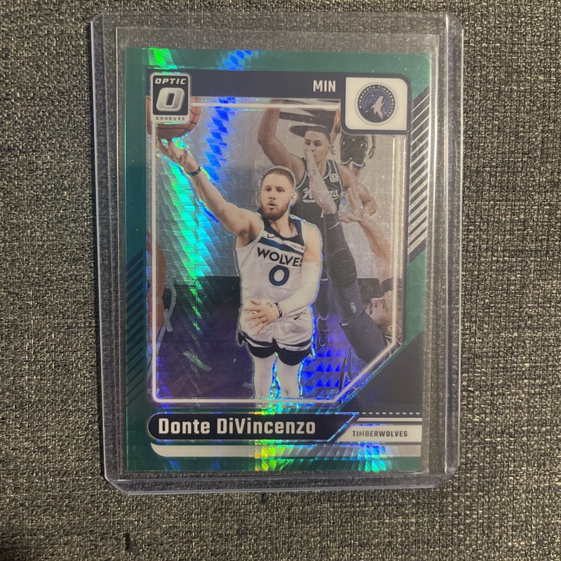 2024-25 Optic Donte DiVincenzo Hyper Green #137 154/249