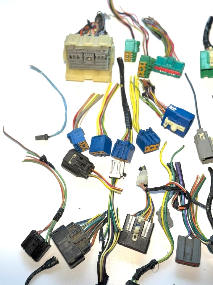 2005 Ford F150 Crew Cab Miscellaneous Body/Bay Plug Pig Tails Wiring OEM - Image 4 of 4