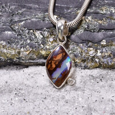 Boulder Opal Anhänger, 925er Silber, Edelsteinanhänger (12615), mit Brillant