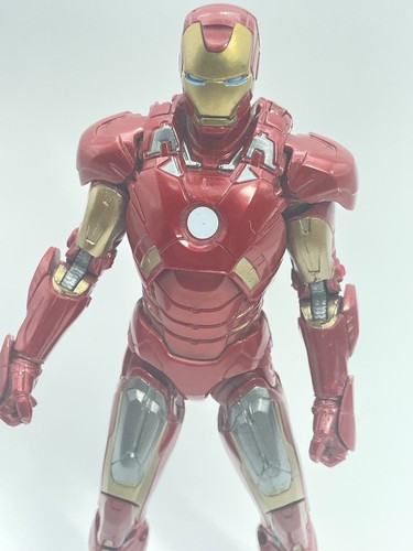 Marvel Legends Studios I primi dieci anni IRON MAN MARK VII 7 HASBRO - Foto 3 di 8