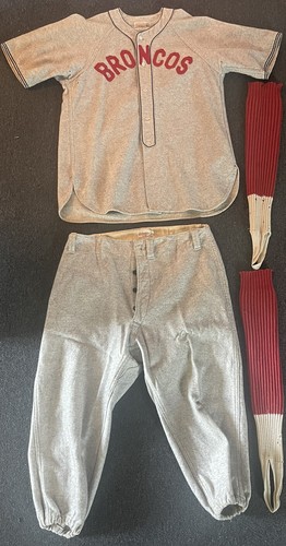 Calze pantaloni uniforme squadra di baseball BARSTOW BRONCOS Wilson anni '40 CA usa lana ⚾️ - Foto 2 di 19